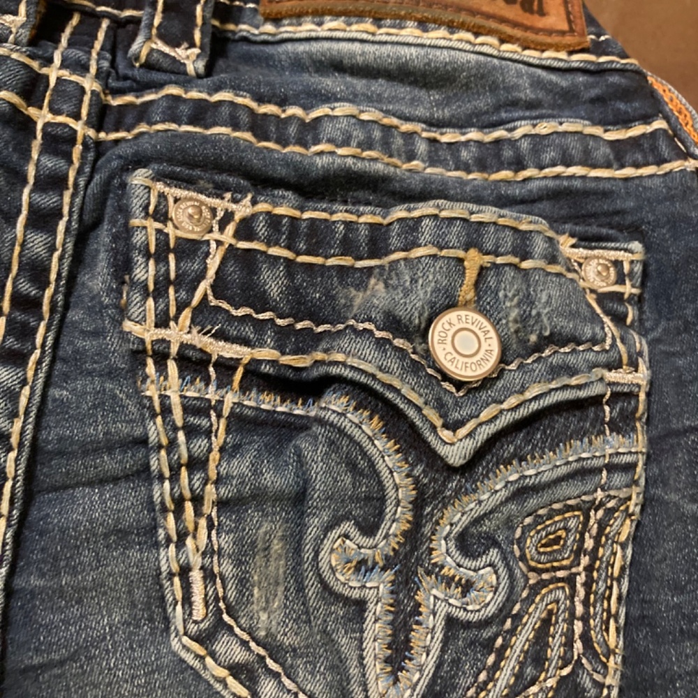 Rock Revival Jeans - Picture 5 of 8